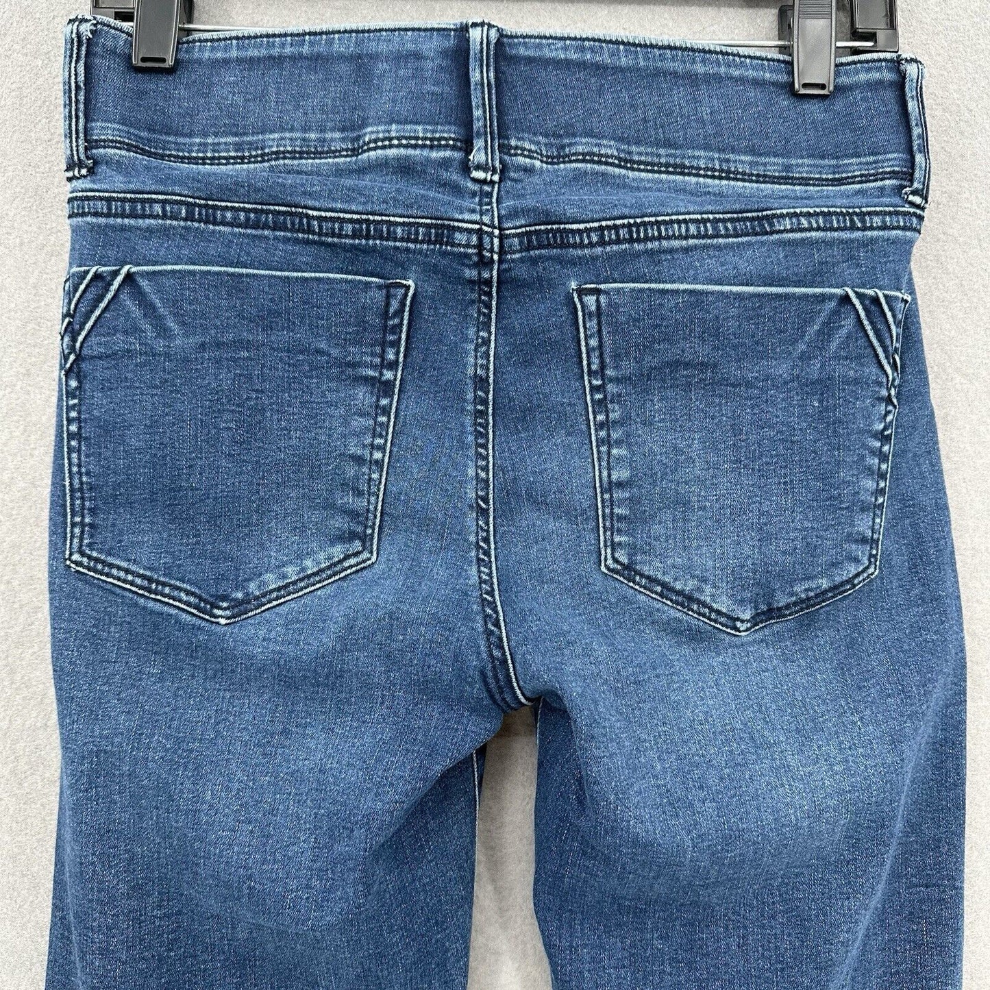 Apt 9 Jeans Womens 8 Capri Tummy Control Blue Stretch Denim Comfort Button Fly