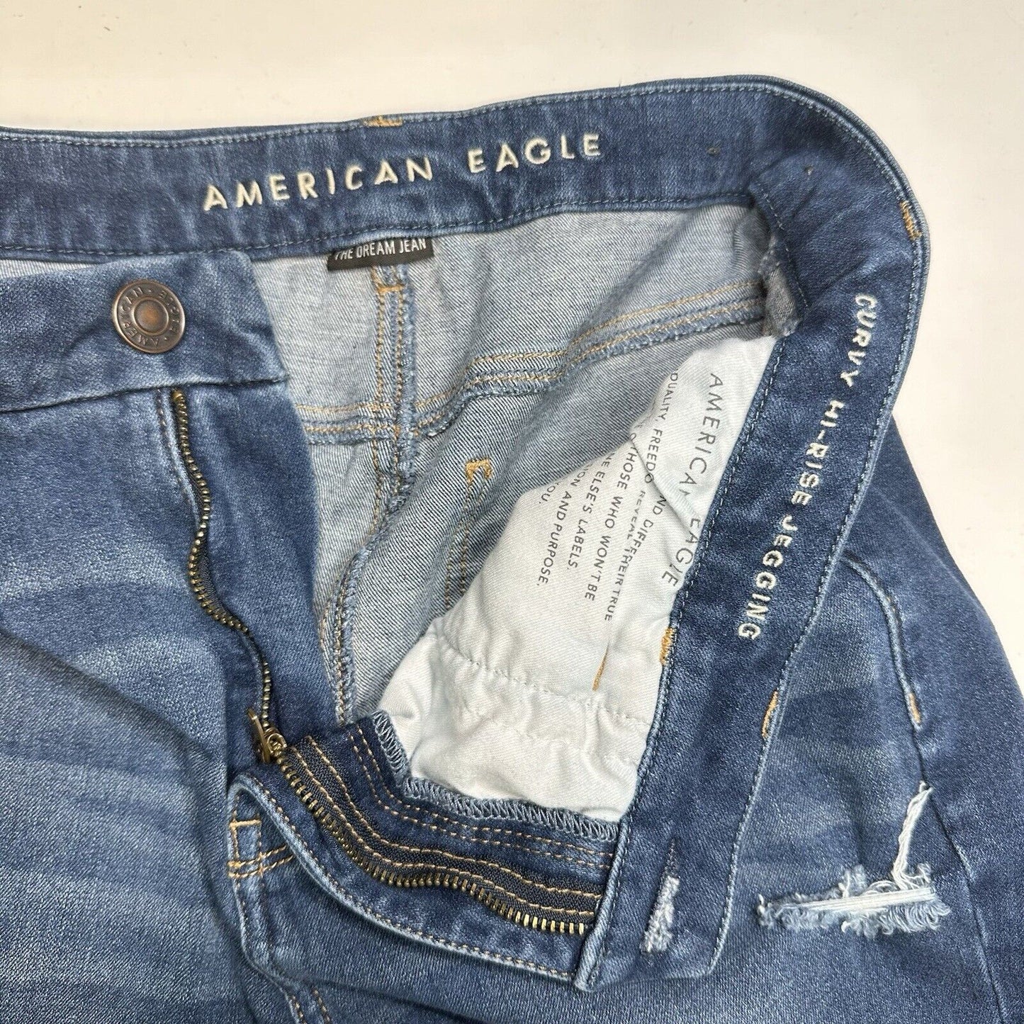 American Eagle Jeans Womens 10 Curvy Hi Rise Dream Jegging Blue Denim Distress