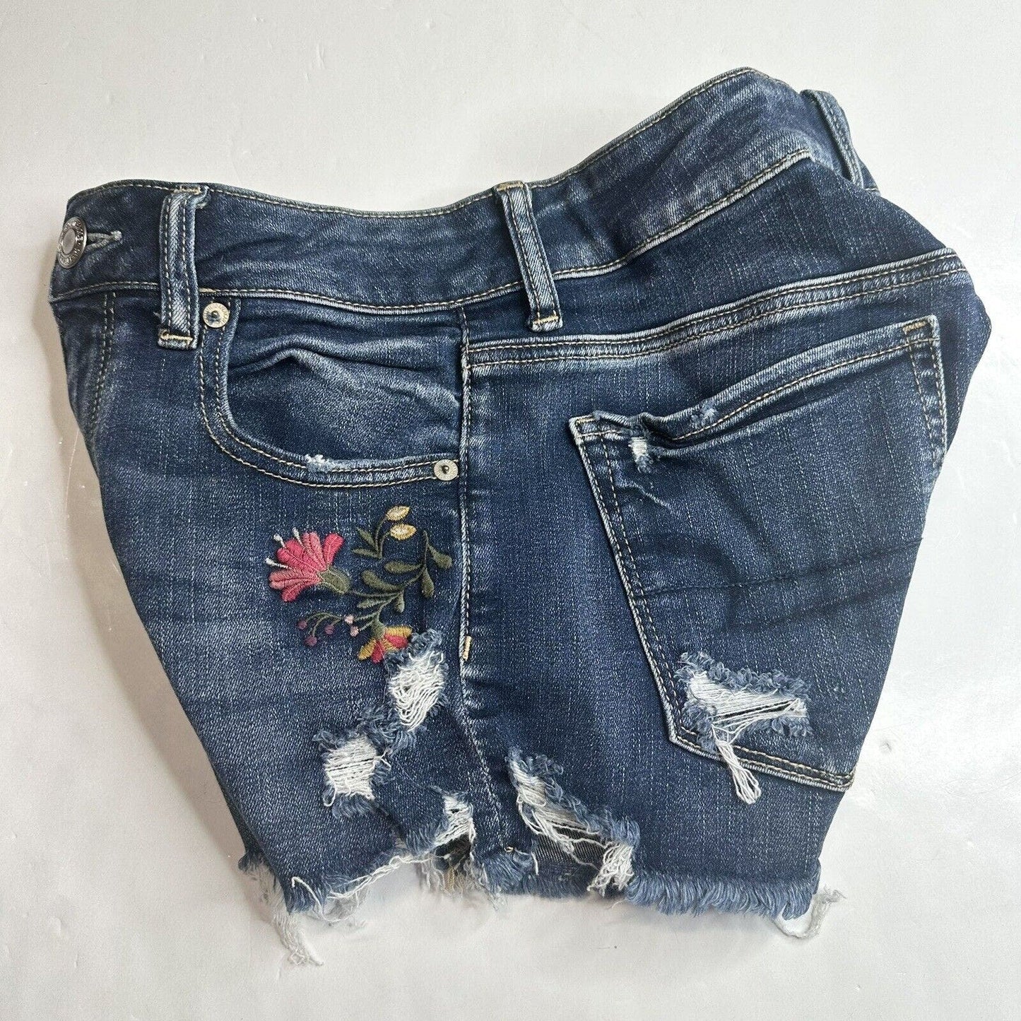 American Eagle Hi Rise Shortie 6 Next Level Stretch X Denim Floral Embroidery