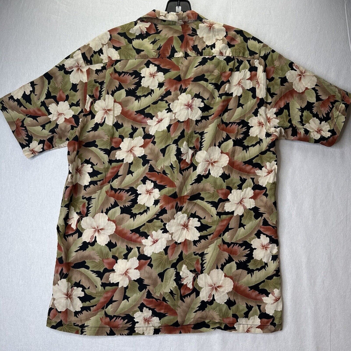 Hilo Hattie Shirt Mens Large Floral Vintage Hawaiian Button Up Tropical USA