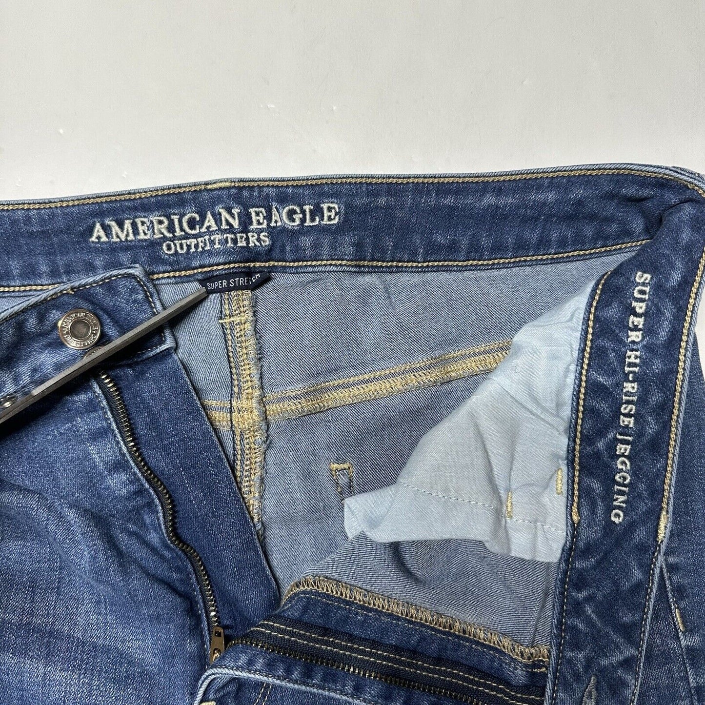 American Eagle Jeans Womens 14 Super Hi Rise Jegging Super Stretch Blue *Flaw