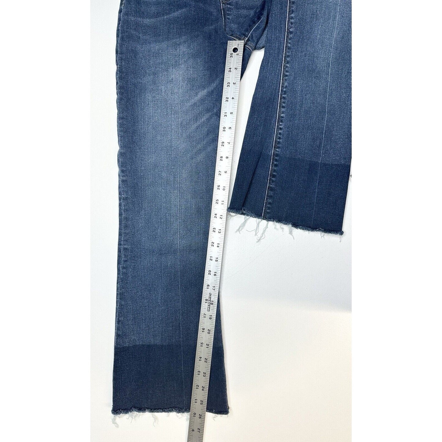 Spanx Jeans Womens Small Cropped Flare High Rise Pull On Stretch Denim Fray EUC