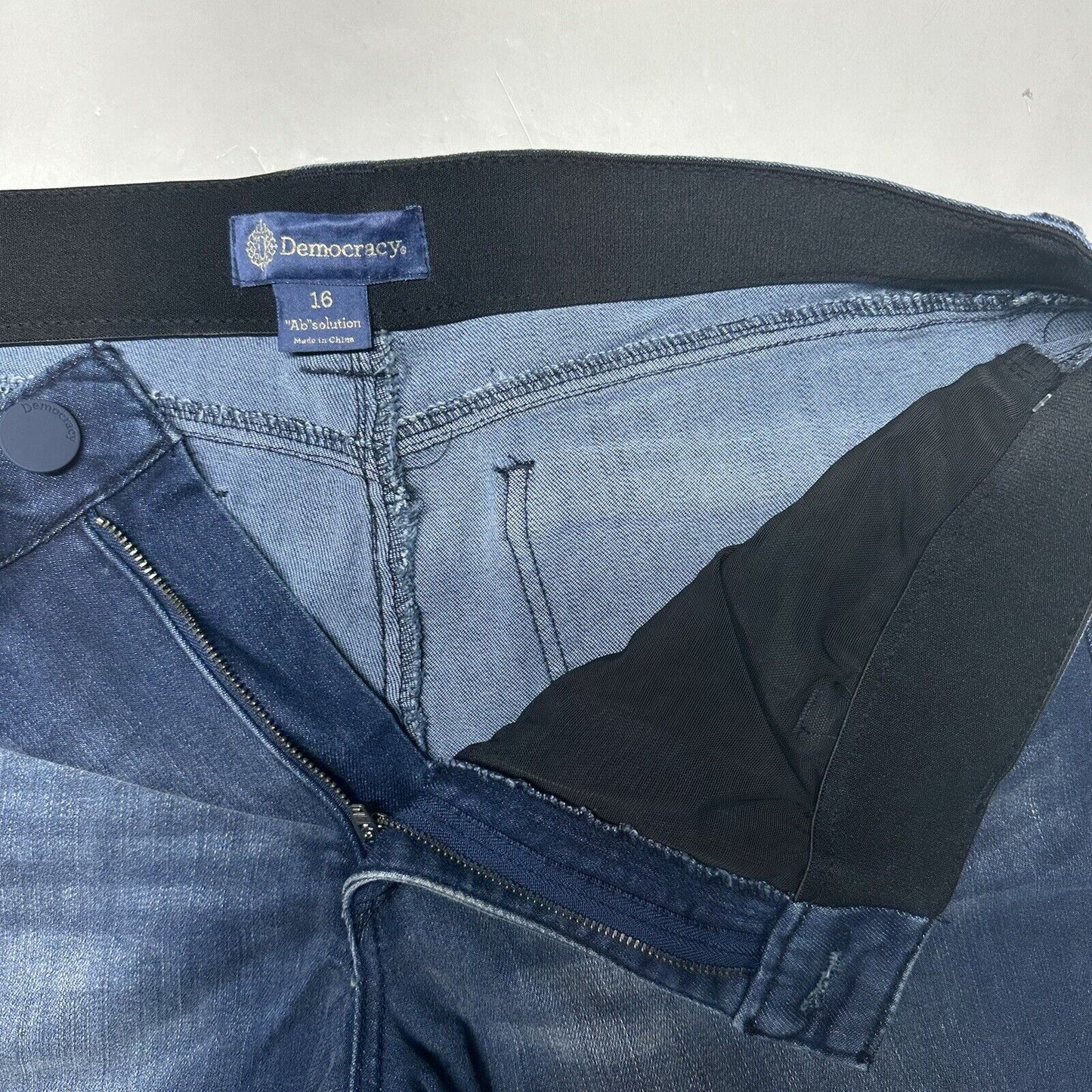 Democracy Jeans 16 Ab Solution Itty Bitty Bootcut Stretch Denim Booty Lift NEW