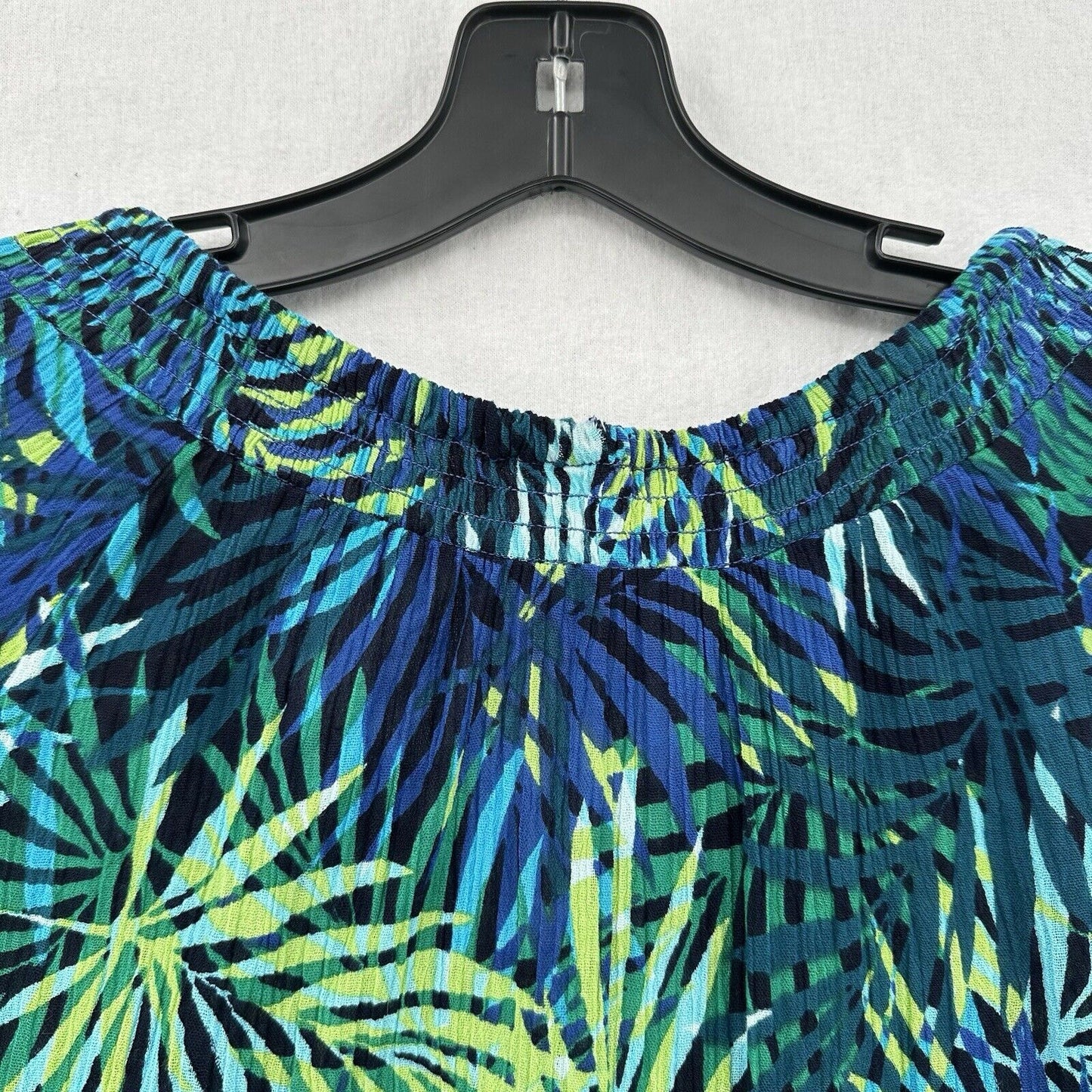 Catherines Top Womens 2X Blue Green Tropical Lightweight Blouse Shirt Tassels