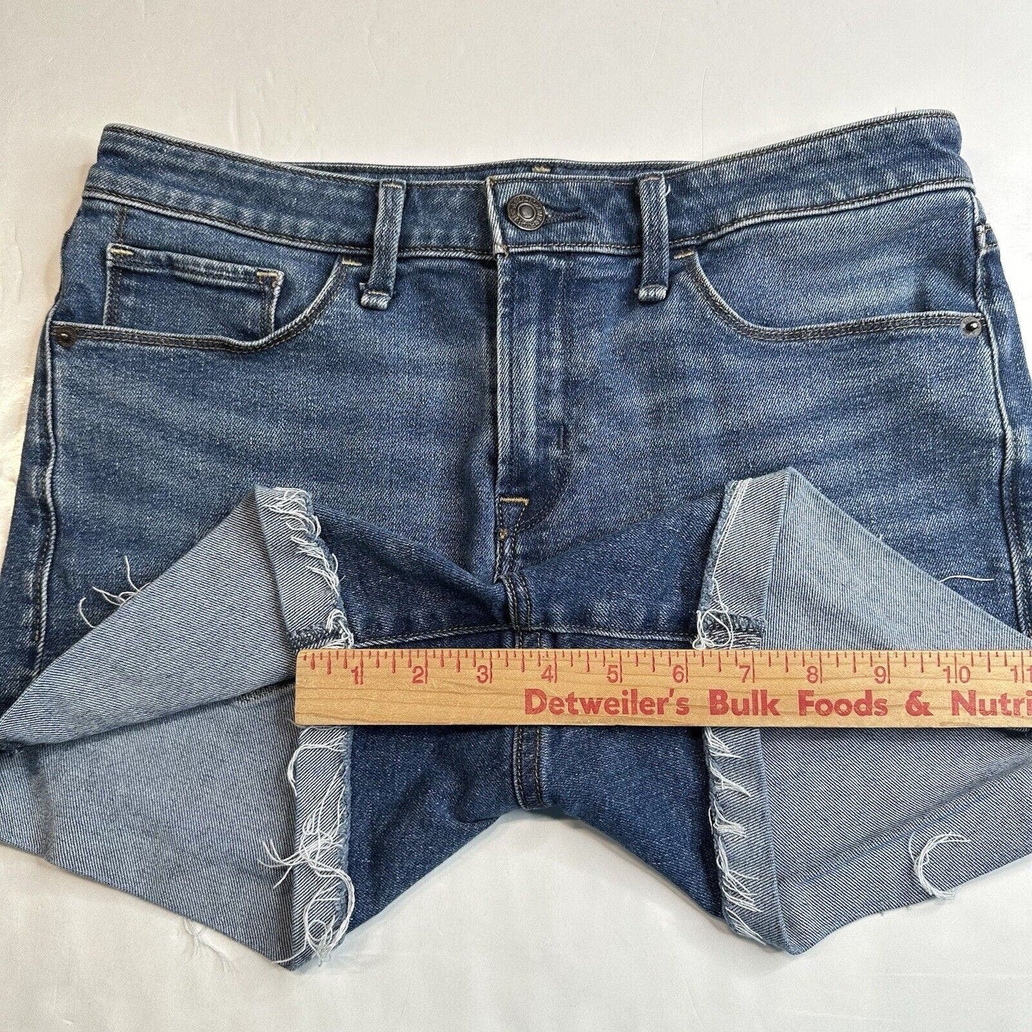 Abercrombie Fitch Harper Lowrise Midi Shorts 27/4 Denim Blue Jean Cuffed Fray