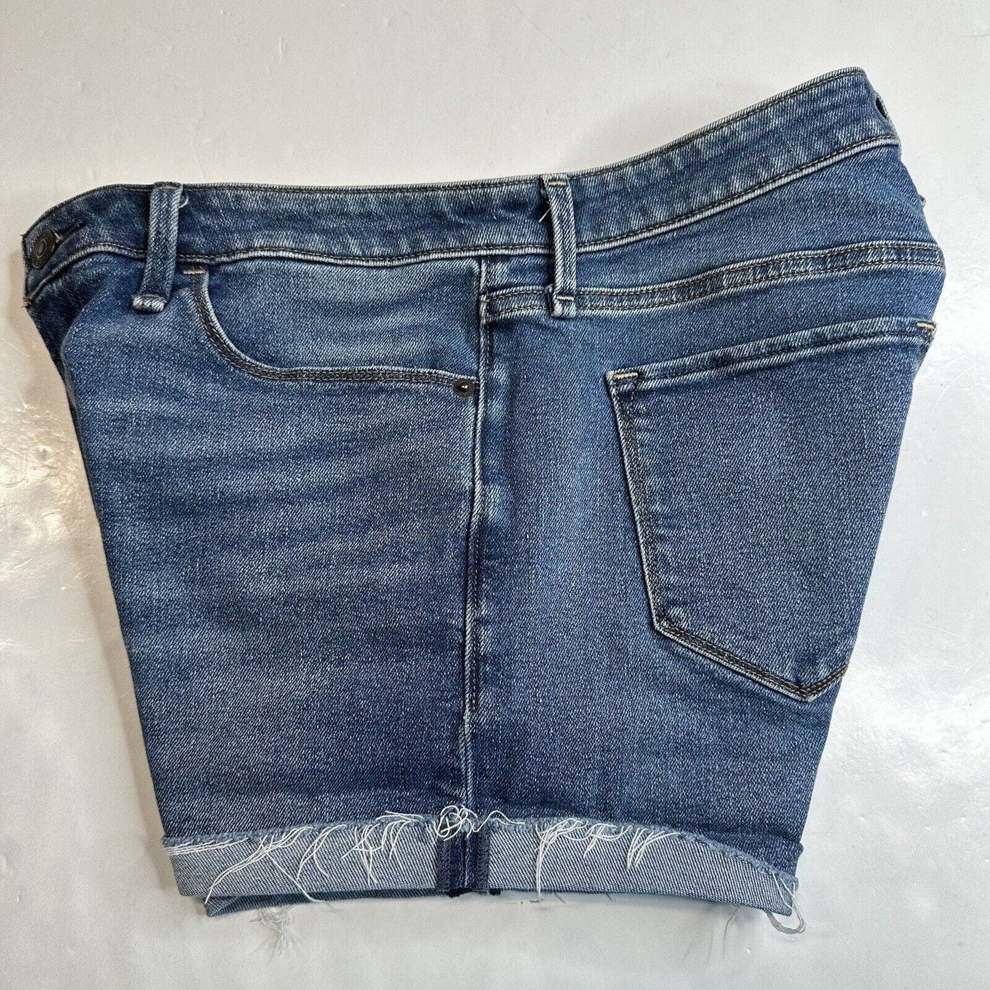 Abercrombie Fitch Harper Lowrise Midi Shorts 27/4 Denim Blue Jean Cuffed Fray