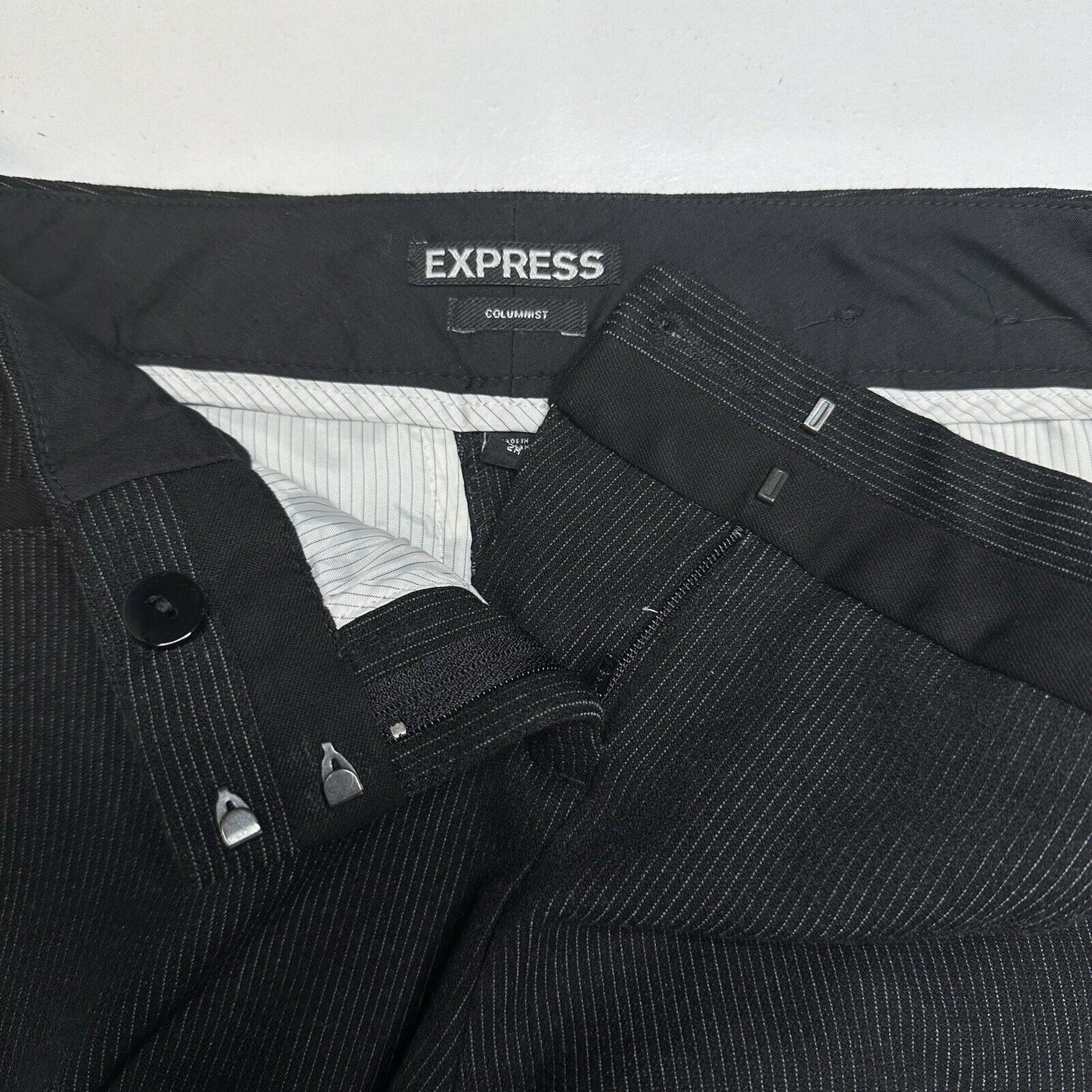 Express Pants Womens 2 Columnist Black Pinstripe Midrise Dress Career Preppy