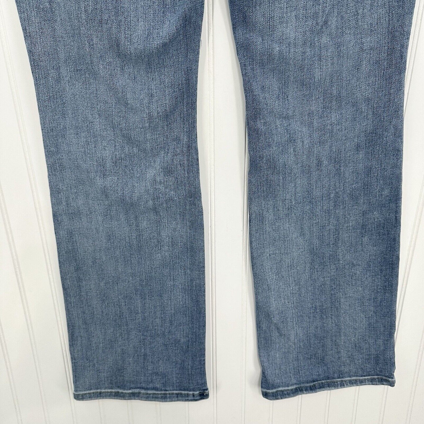 Judy Blue Jeans 15 32 Bootcut Blue Stretch Light Denim Distressed Western Cowboy