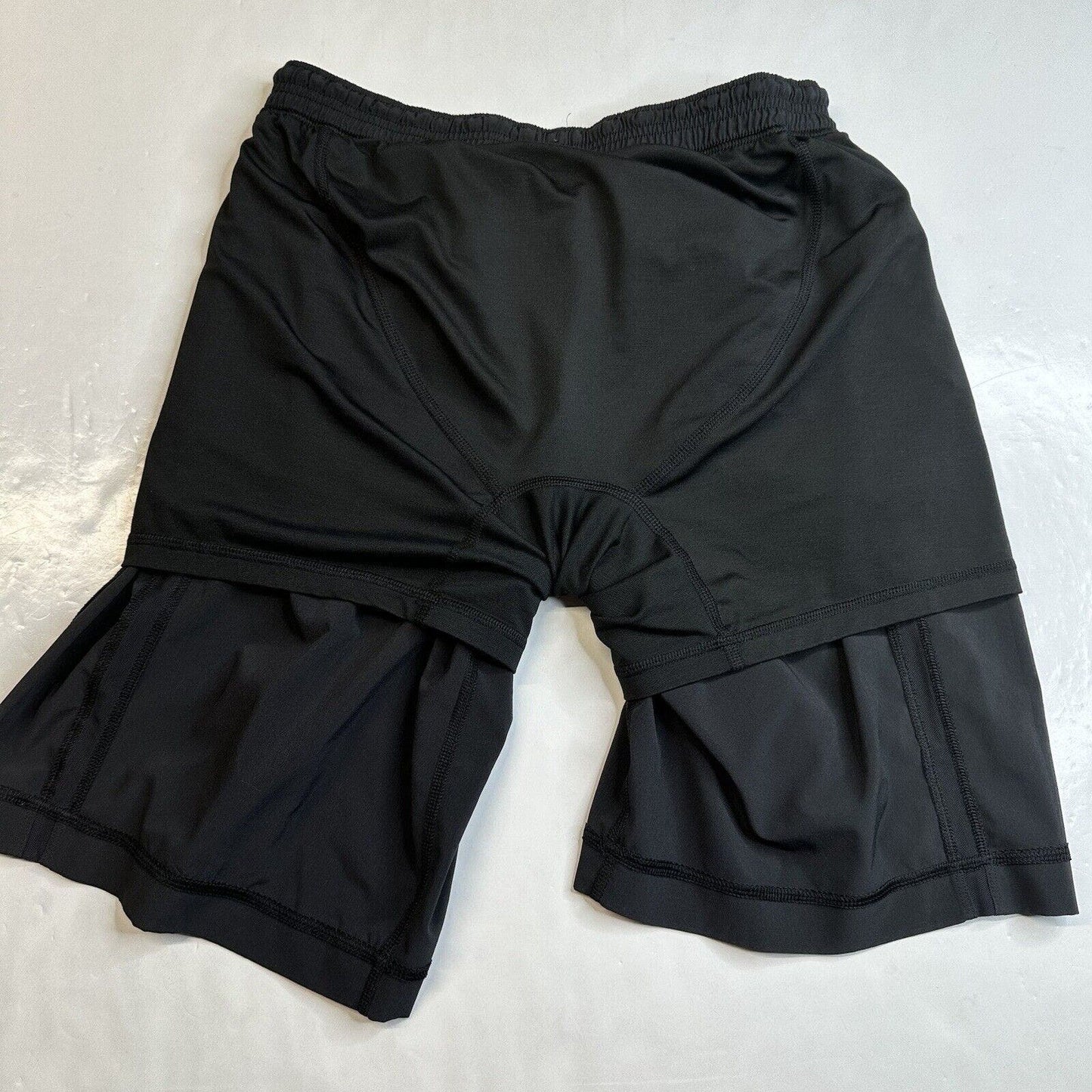 Lululemon Shorts Mens Medium Pace Breaker Lined Black 9" Soul Cycle Workout EUC