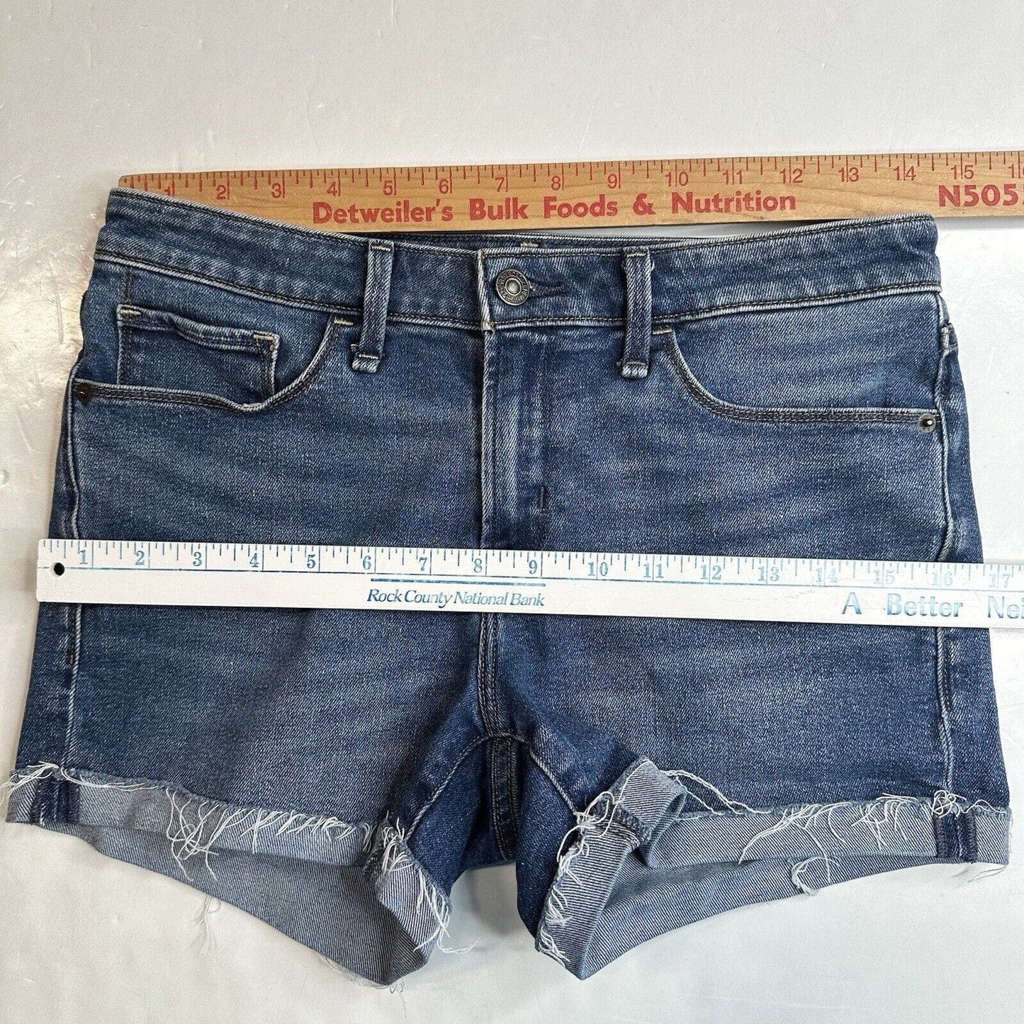 Abercrombie Fitch Harper Lowrise Midi Shorts 27/4 Denim Blue Jean Cuffed Fray