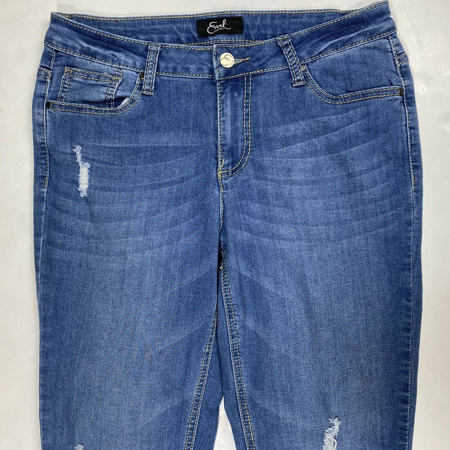 Earl Slim Tapered Leg Jeans Womens 8 Midrise Stretch Denim Blue Jeans Distressed