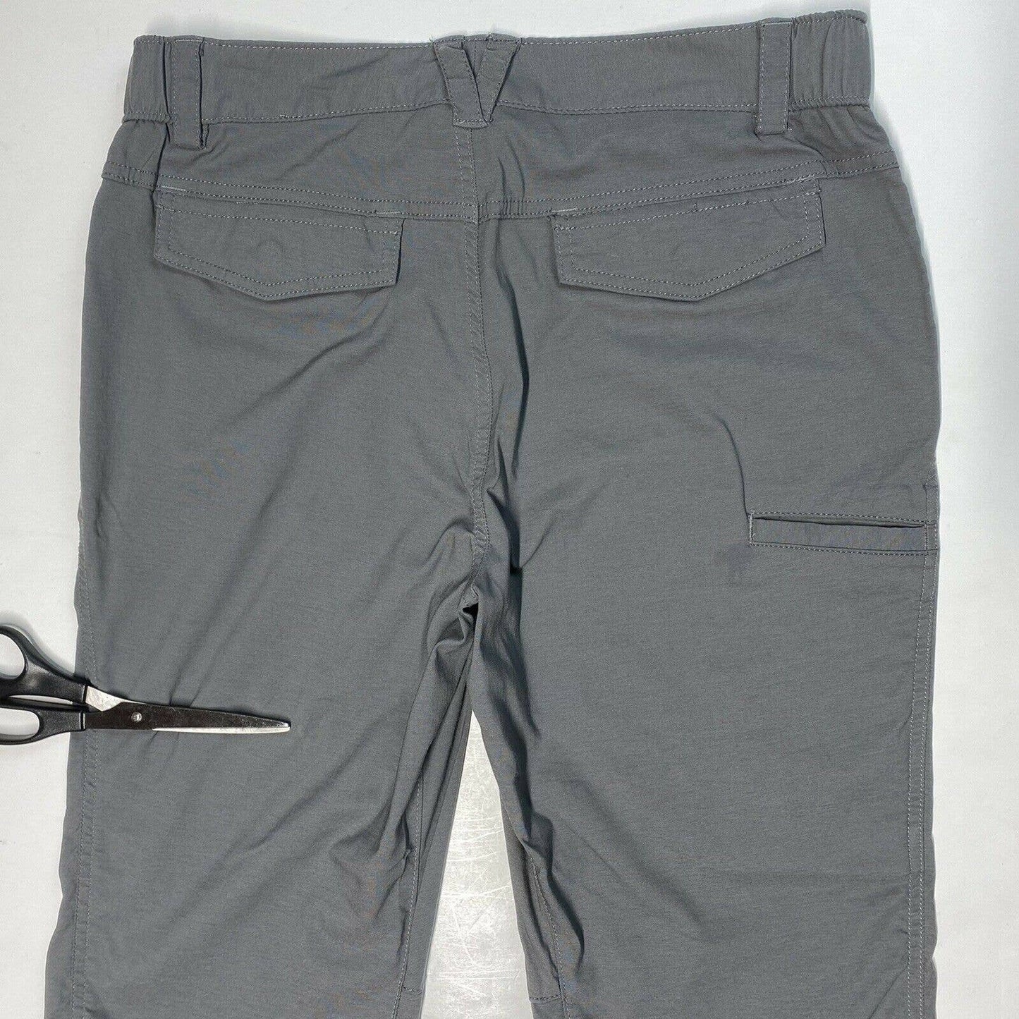 Duluth Trading DuluthFlex Dry On The Fly Capris Sz 8 Gray Cropped Hiking Pants