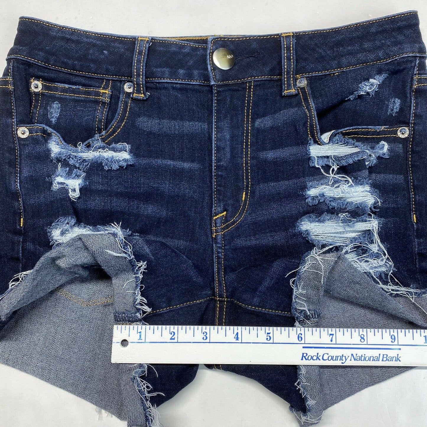 American Eagle Hi-Rise Shortie Sz 6 360 Super Stretch Denim Short Holes Fray EUC