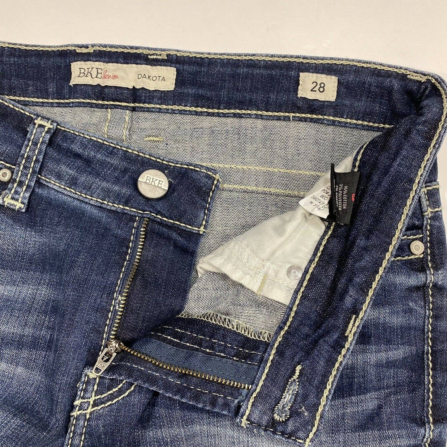 BKE Buckle Dakota Crop Sz 28 Womens Midrise Denim Blue Cropped Jean Dark EUC