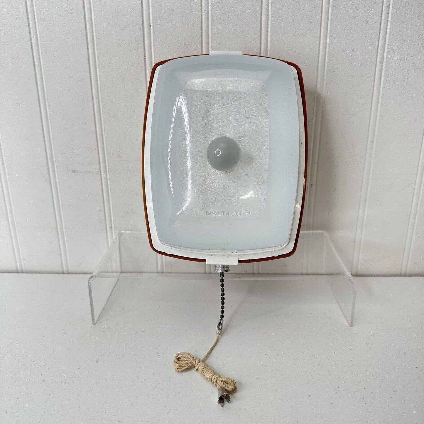 Ray-O-Vac Wireless Rust Orange Light Fixture Battery Powered #200 Vintage 1970s