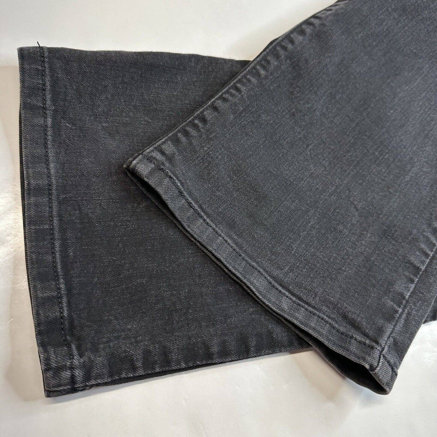 Levis 505 Straight Jeans Womens 16 High Rise Stretch Black Denim Jeans Plus Size