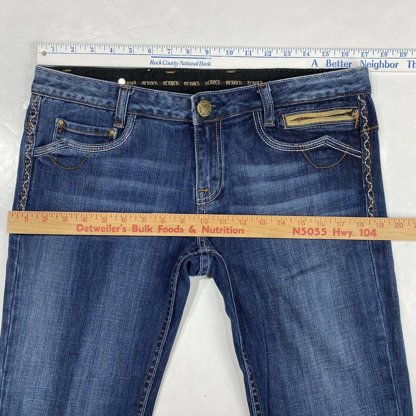 REROCK for EXPRESS Straight Leg Sz 30 Midrise Denim Blue Jeans Embellished