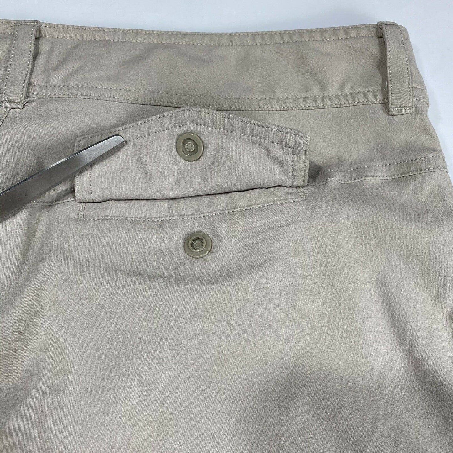 Gander Mountain Guide Series Shorts Sz 8 Womens Khaki Beige Hiking Fishing EUC