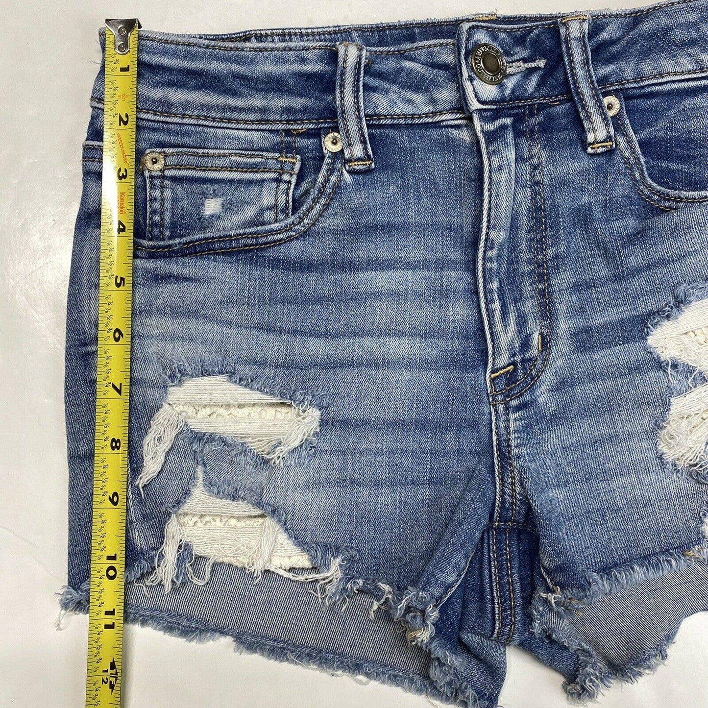 American Eagle Hi-Rise Shortie Sz 6 Next Level Stretch Denim Short Hole Fray EUC