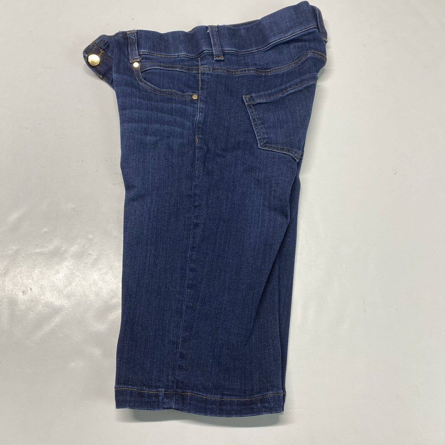 Liverpool Glider Cruiser Bermuda Shorts Sz 6/28 Pull On Stretch Denim Jean Dark