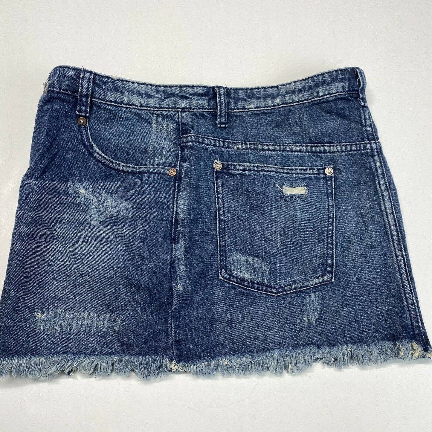 Free People Micro Mini Skirt Sz 6 Denim Blue Jean Distress Holes 100% Cotton EUC