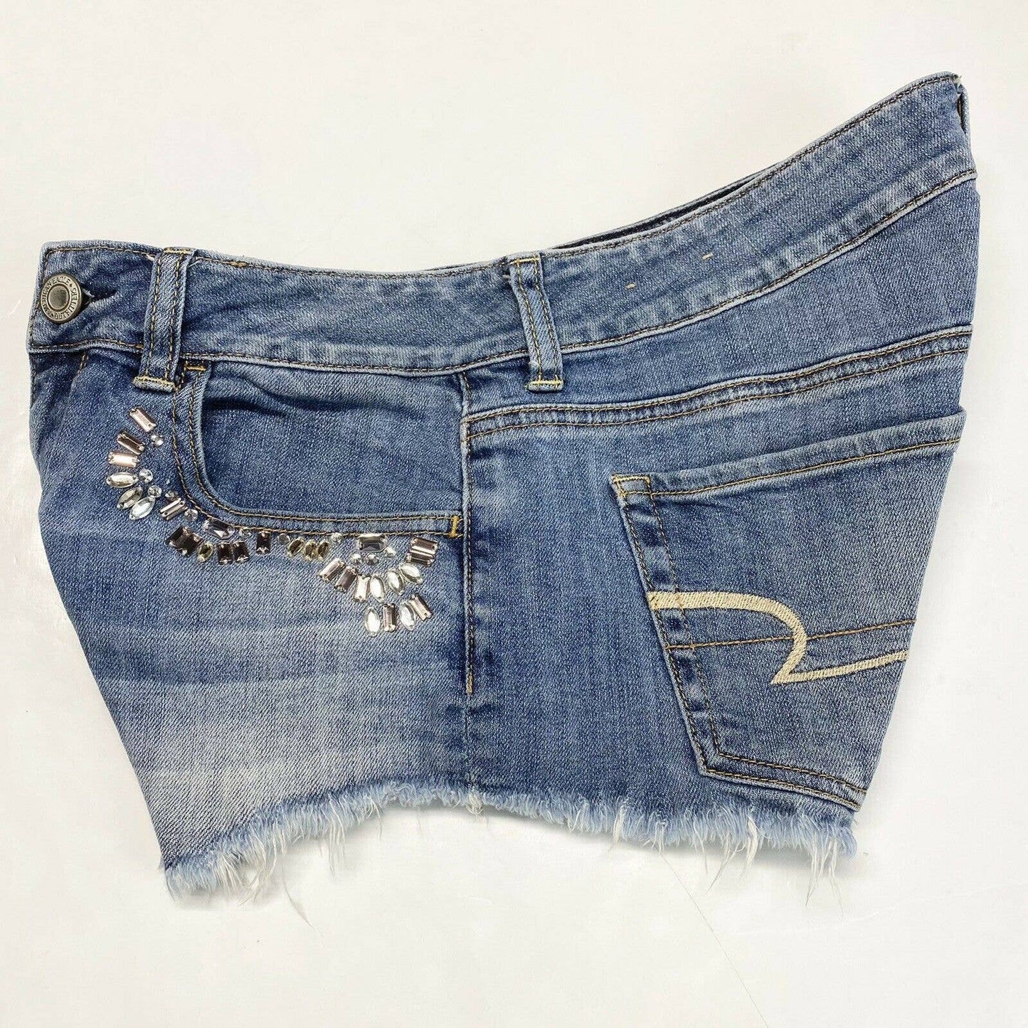 American Eagle Shortie Sz 8 Stretch Denim Jean Shorts Light Wash Raw Hem Jewels