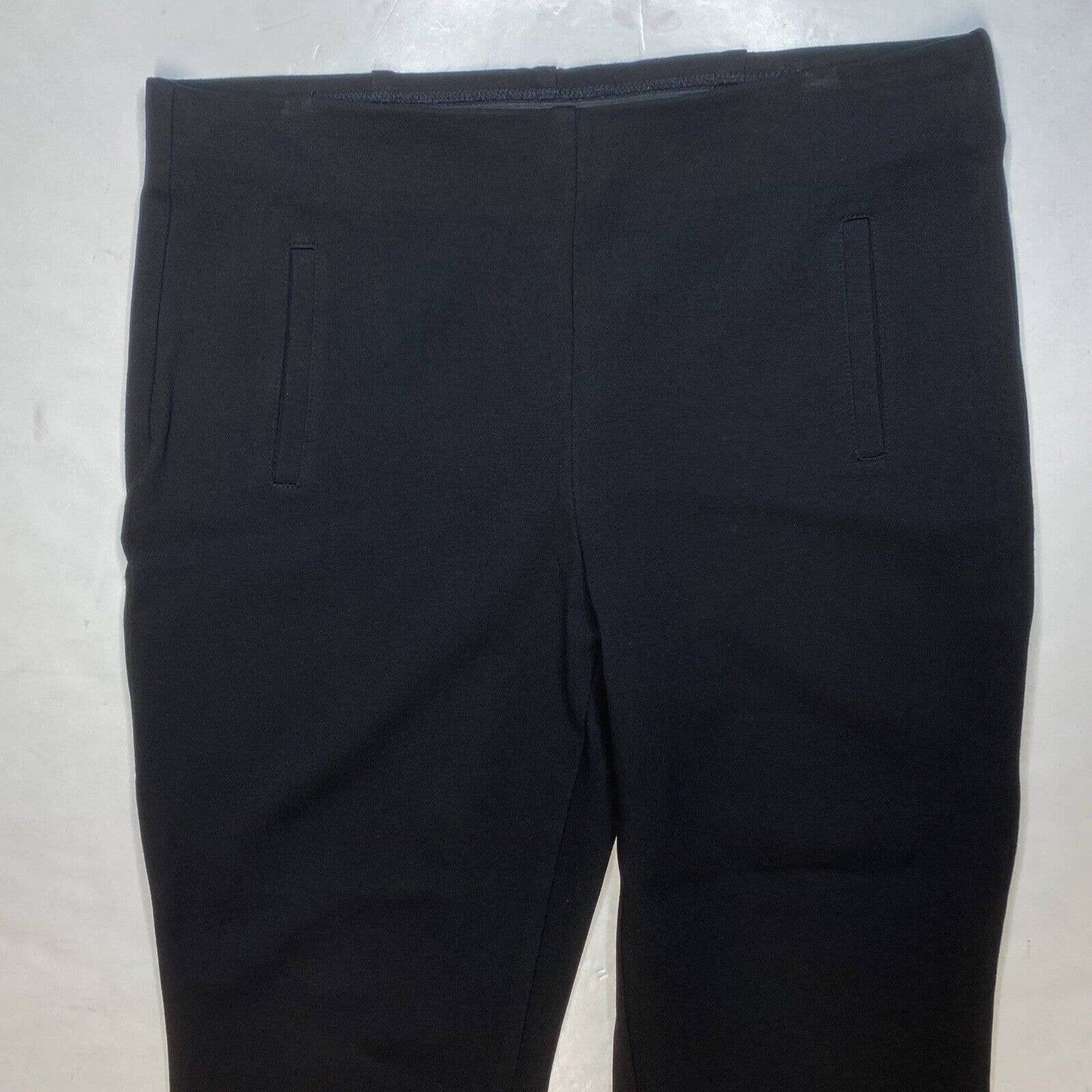 Chicos Ponte Knit Ankle Pants Sz 1 (US 8/Medium) Black Stretch Pull On Crop