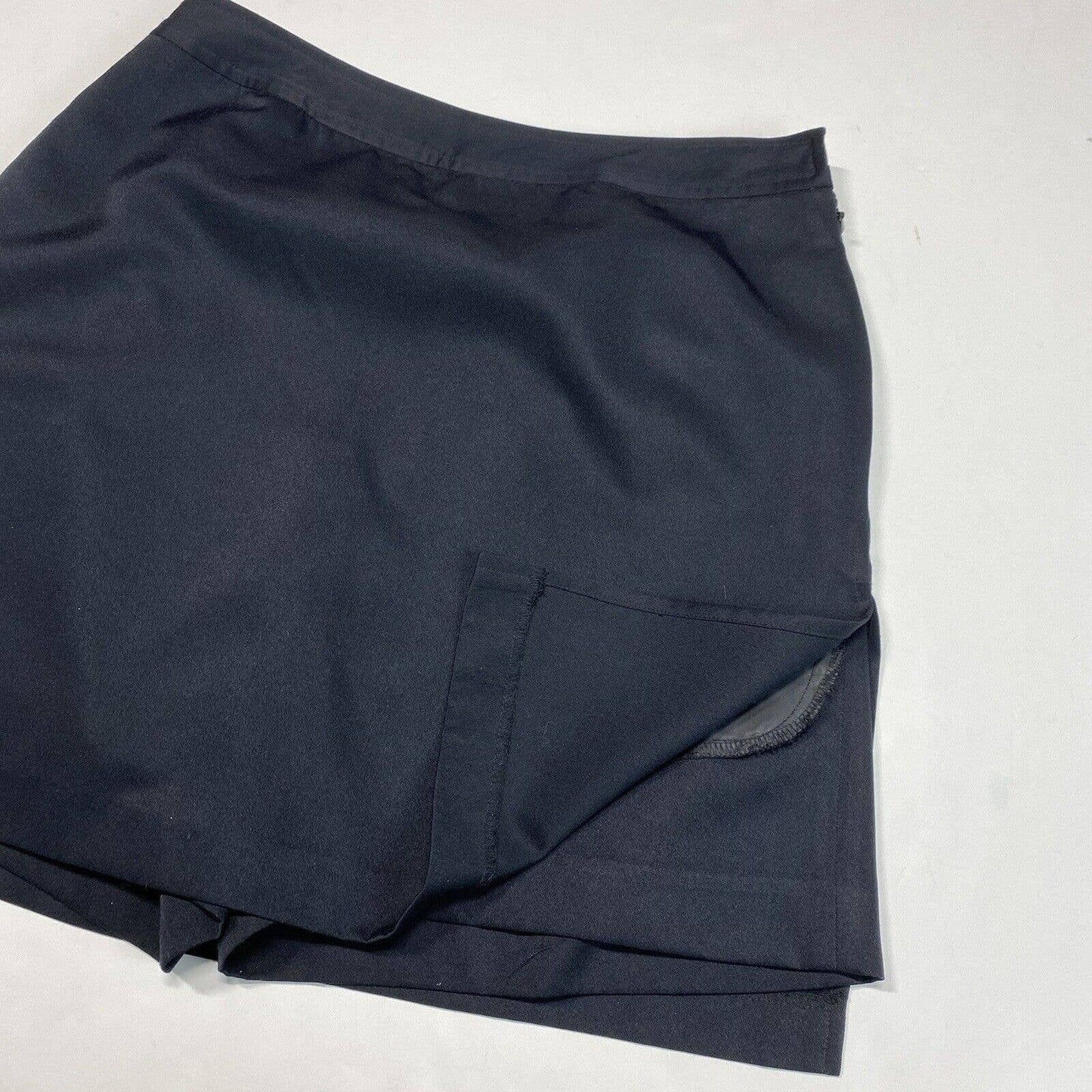 EP Pro Golf Skort Sz 4 Women Black Activewear Tennis Skirt w/Shorts Side Zip EUC