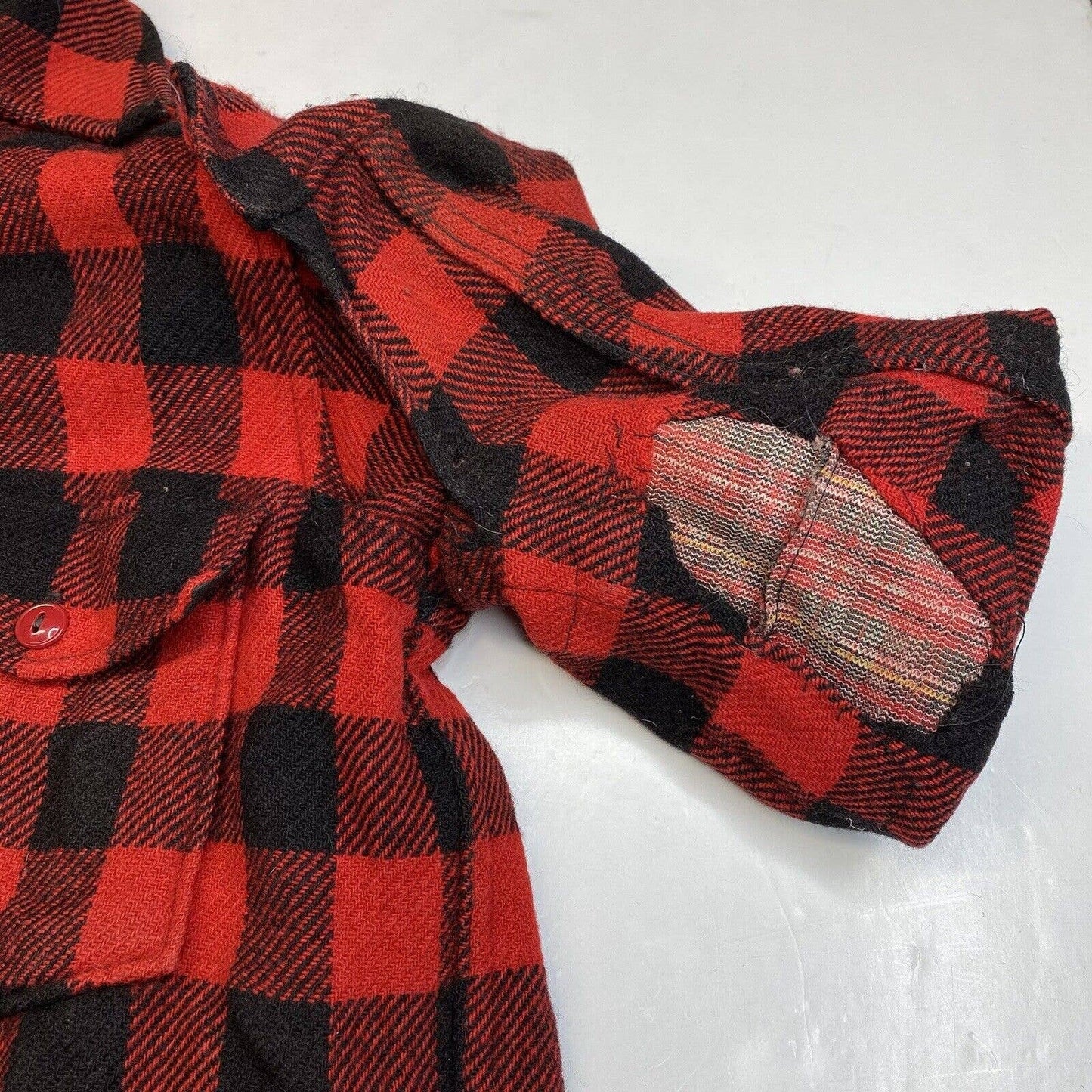 Vintage Woolrich Wool Shacket Mens Large Red Buffalo Plaid Mackinaw Tartan *Flaw