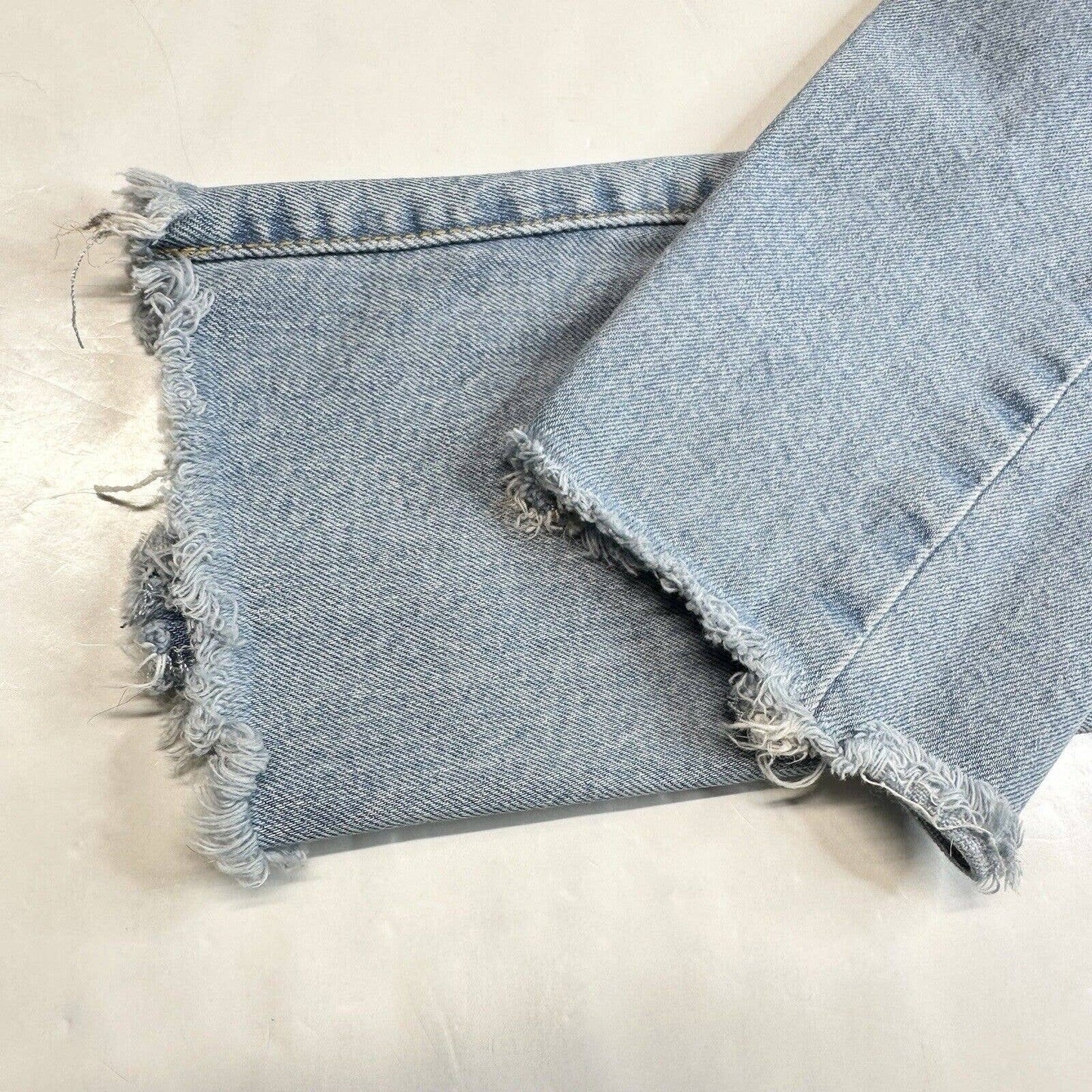 Levis Wedgie Skinny Ankle Jean 26 (US 2/3) Denim Button Fly Distress Fray *Flaw