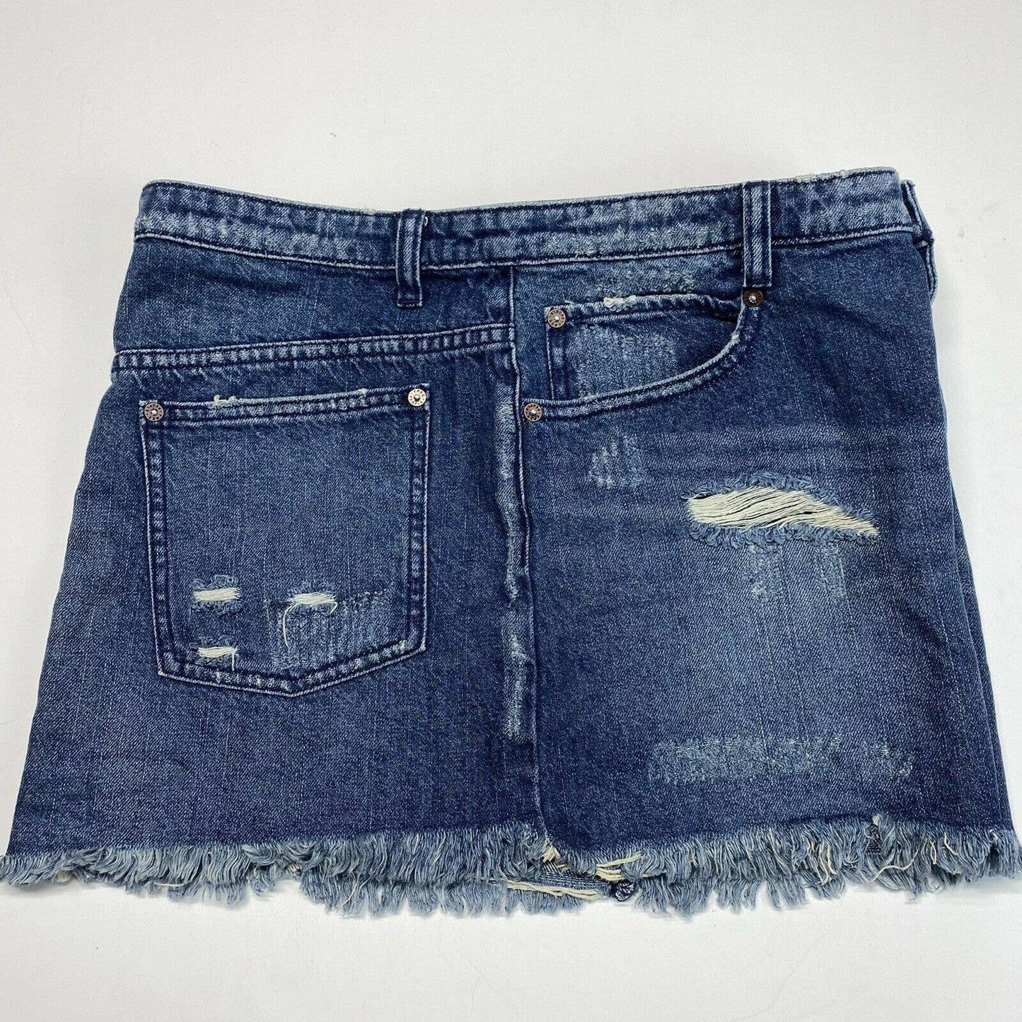 Free People Micro Mini Skirt Sz 6 Denim Blue Jean Distress Holes 100% Cotton EUC