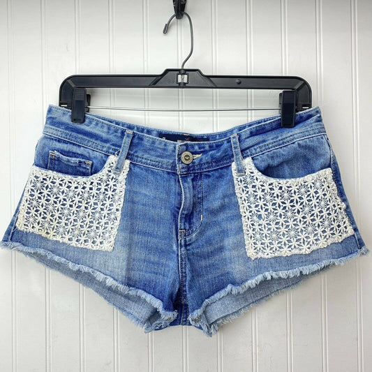 Hollister Lowrise Short Shorts Sz 7/28 Denim Blue Jean Raw Hems White Crochet