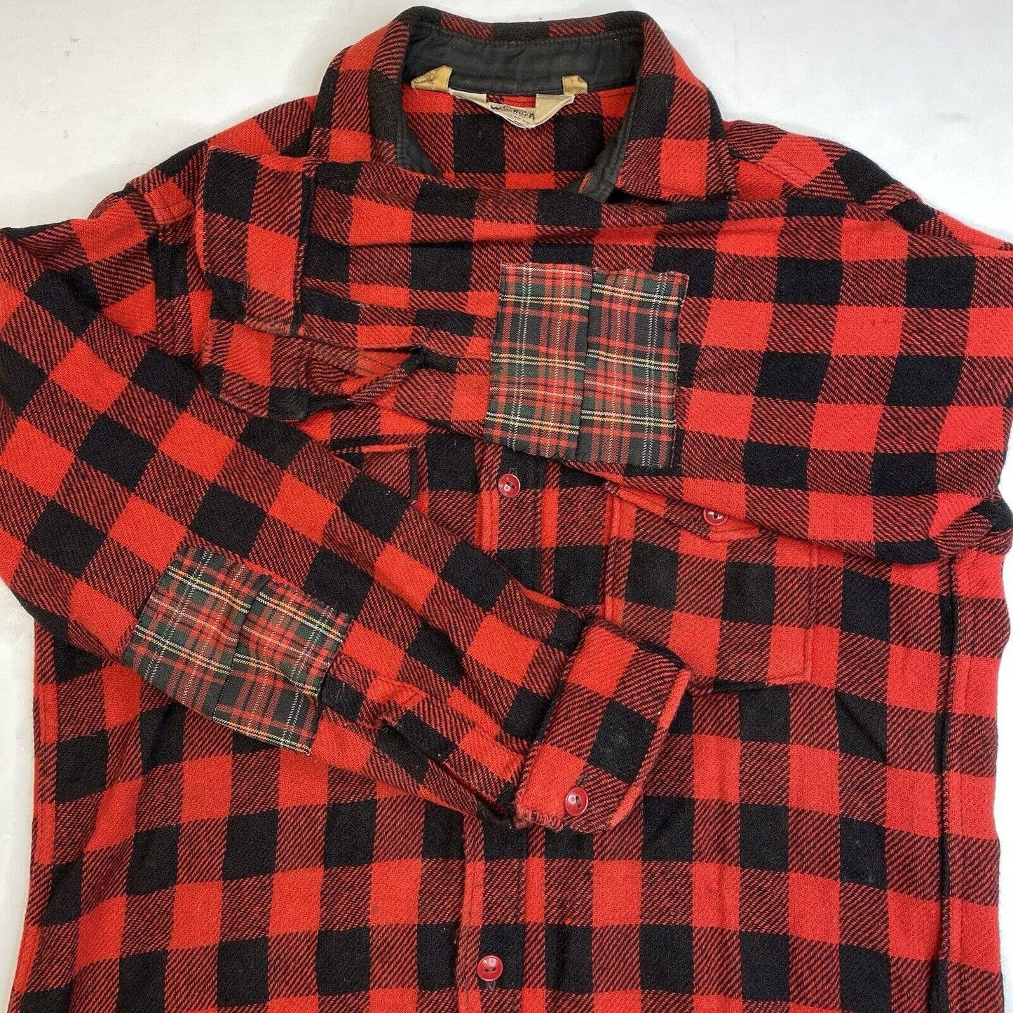 Vintage Woolrich Wool Shacket Mens Large Red Buffalo Plaid Mackinaw Tartan *Flaw