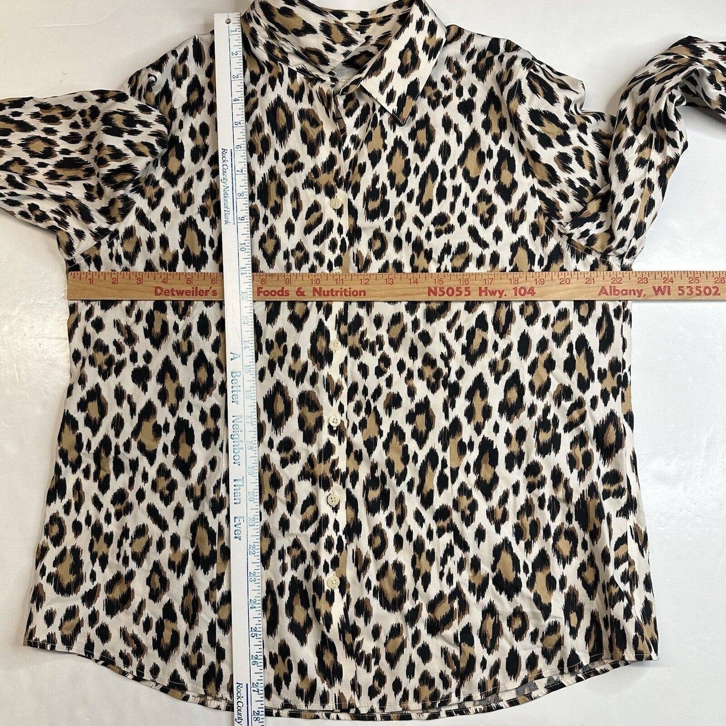 Chicos No Iron Button Up Shirt 3 (US XL) Leopard Animal Print Long Sleeve *Spot