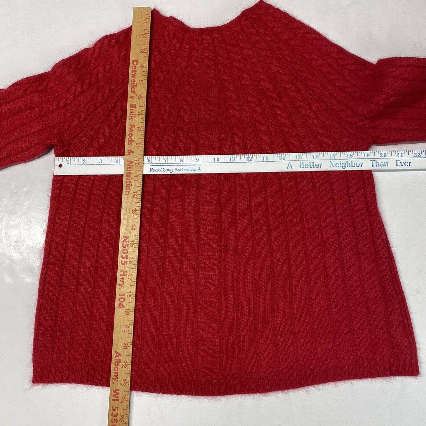 White Stag Soft Cable Knit Sweater Large Angora Lambswool Blend Red Long Sleeve