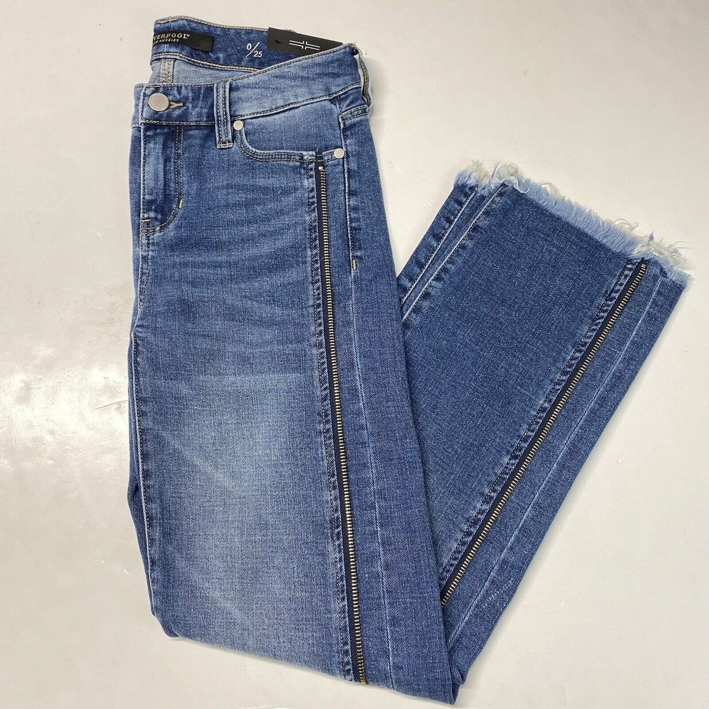 Liverpool The Crop Straight Sz 0/25 Stretch Denim Jeans Zipper Stripes Fray NEW