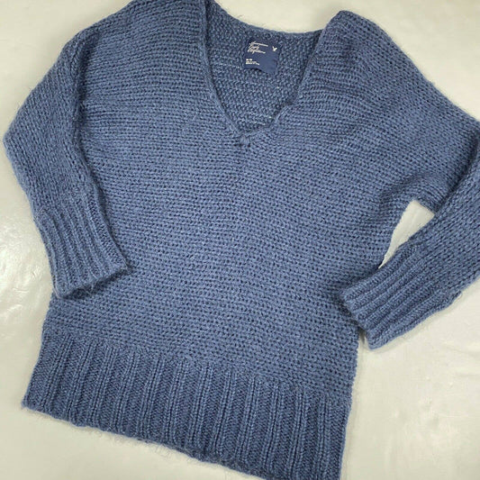 American Eagle Blue Knit Sweater Sz Medium Wool Mohair Blend V-Neck Long Sleeve