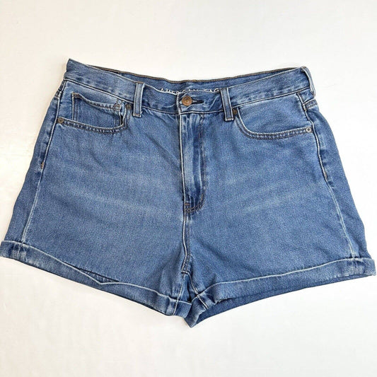 American Eagle Mom Shorts 12 High Rise Denim Blue Jean Cuffed Short Medium Wash