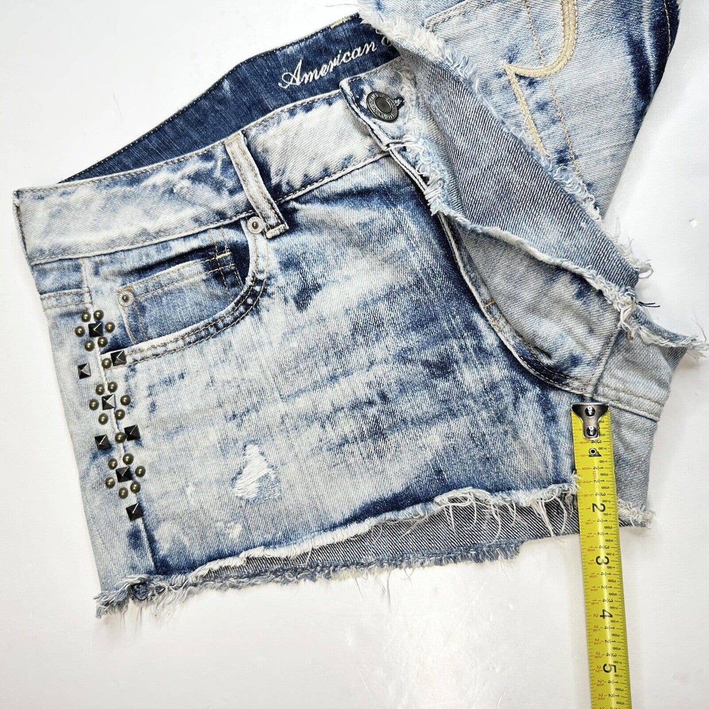 American Eagle Shortie 8 Acid Wash Denim Jean Shorts Distressed Studded *Flaw