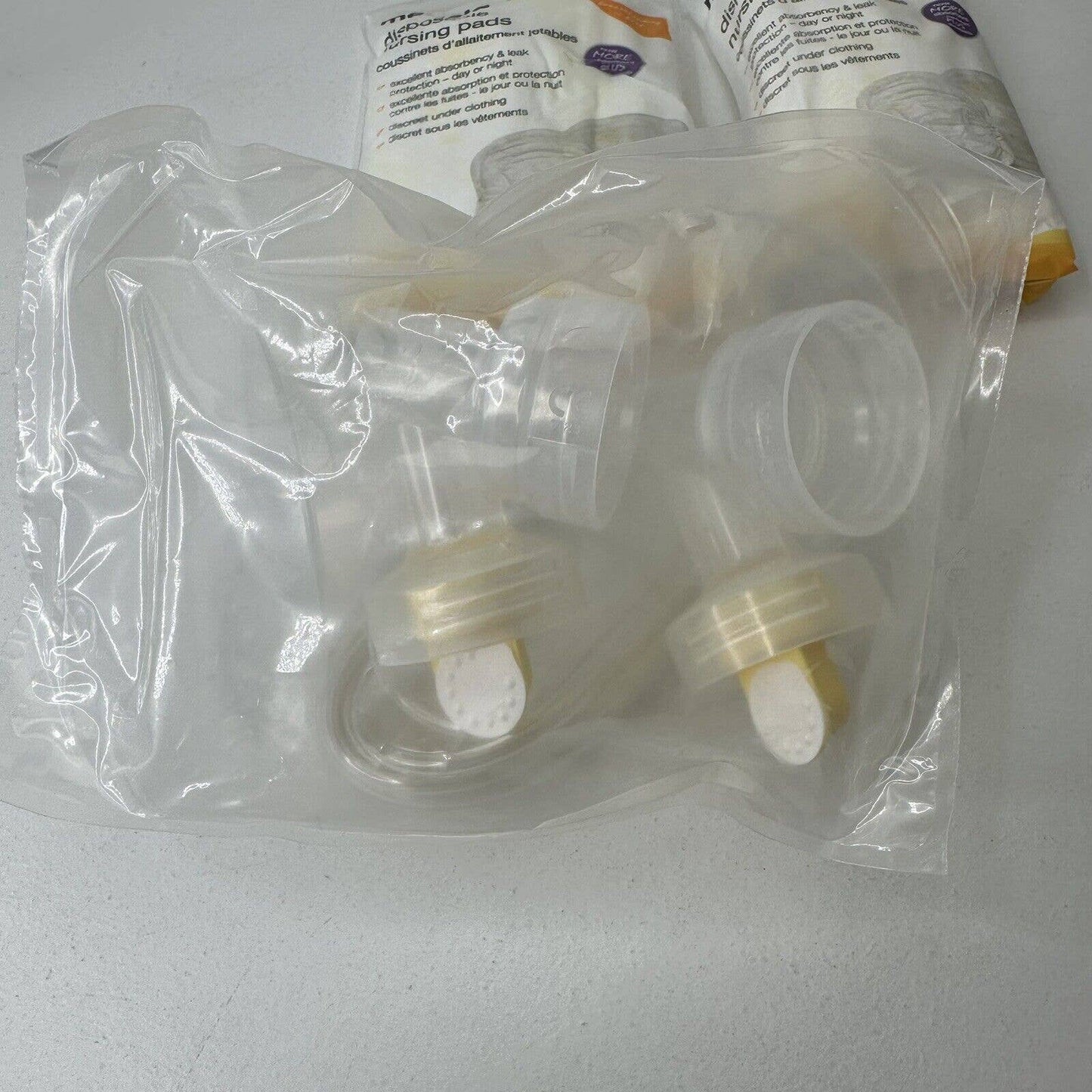 Medela 57063 “Pump In Style” Advanced Double Breast Pump w/ On-The-Go Tote